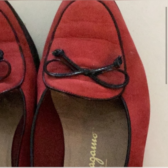 Size 7 Size 7 100% AUTHENTIC Salvatore Ferragamo Red Suede Slip On Loafers - Picture 4 of 11